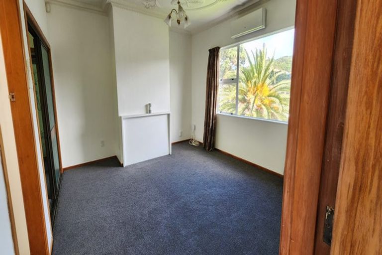 Photo of property in 3 Tamar Street, Island Bay, Wellington, 6023