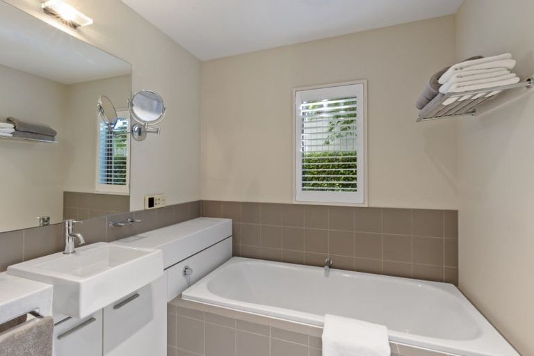 Photo of property in Millbrook Resort, 5 Malaghans Ridge, Arrowtown, 9371