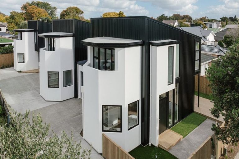 Photo of property in 128c Linton Street, West End, Palmerston North, 4410