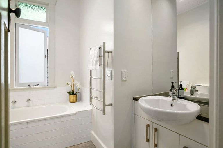 Photo of property in 56a Houchens Road, Glenview, Hamilton, 3206