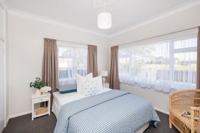 Photo of property in 230a Tremaine Avenue, Highbury, Palmerston North, 4412