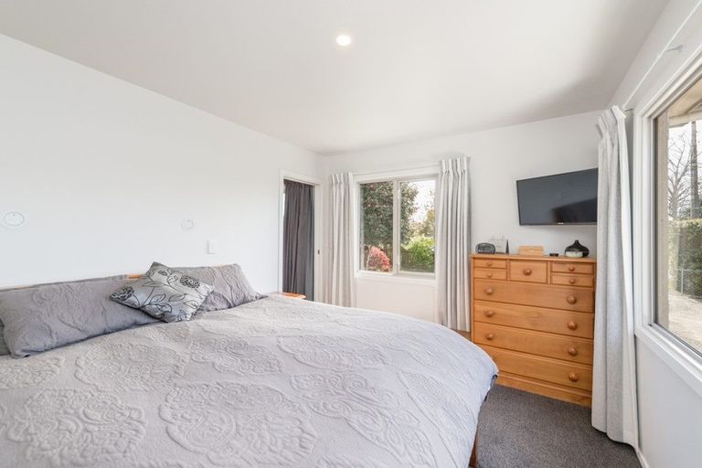 Photo of property in 1 Bird Lane, Wakefield, 7025