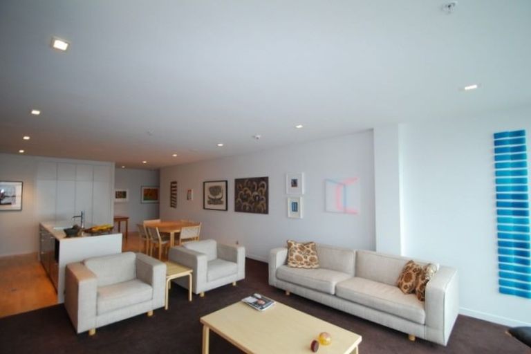 Photo of property in Chews Lane Apartments, 16e/9 Chews Lane, Wellington Central, Wellington, 6011