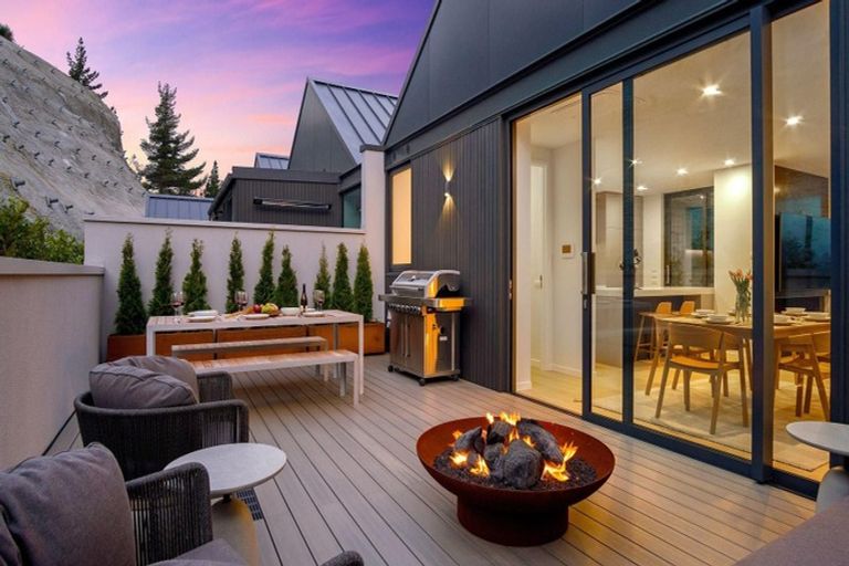 Photo of property in 13 Woods Lane, Queenstown, 9300