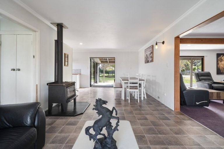 Photo of property in 363 Brandon Hall Road, Bulls, 4894