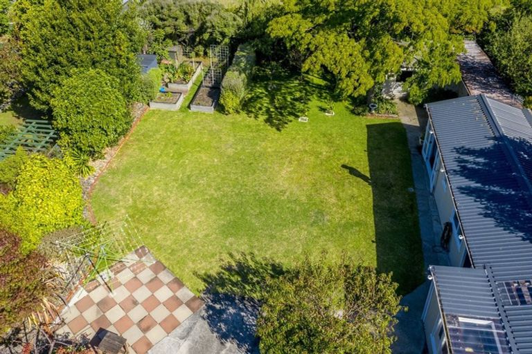 Photo of property in 10 Kohekohe Road, Waikanae, 5036