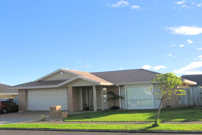 Photo of property in 20 Ballycullanie Place, Dannemora, Auckland, 2016
