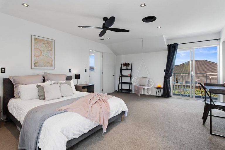 Photo of property in 11 Taniwha Street, Pegasus, 7612