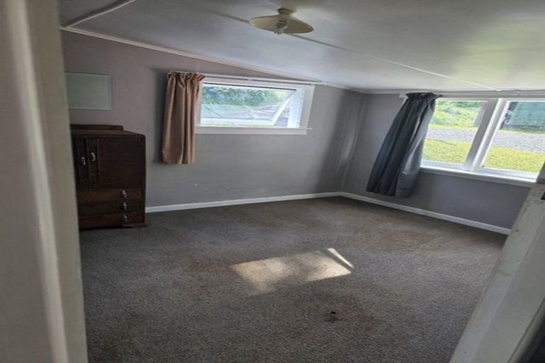 Photo of property in 46-48 Rangitake Drive, Spotswood, New Plymouth, 4310