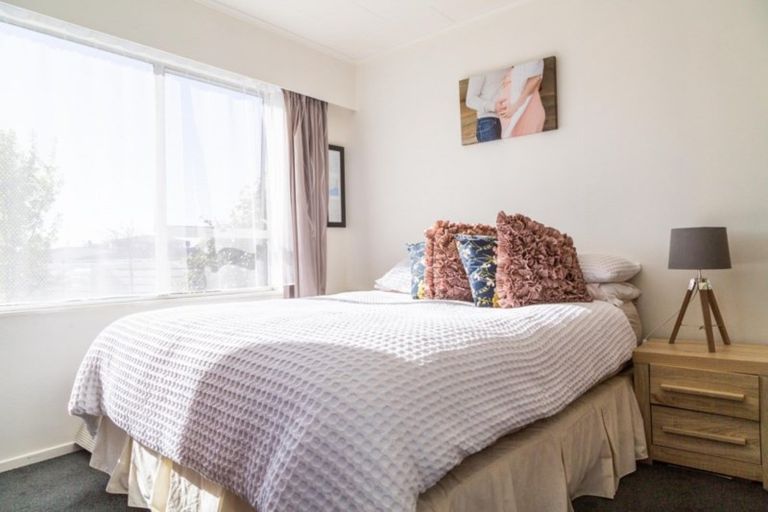 Photo of property in 52 Fergusson Street, Stoke, Nelson, 7011