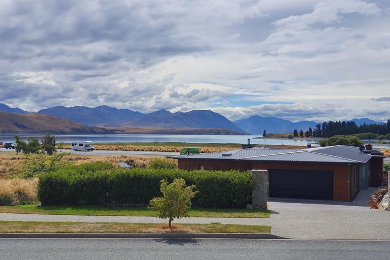 Photo of property in 12 Lochinver Avenue, Lake Tekapo, 7999