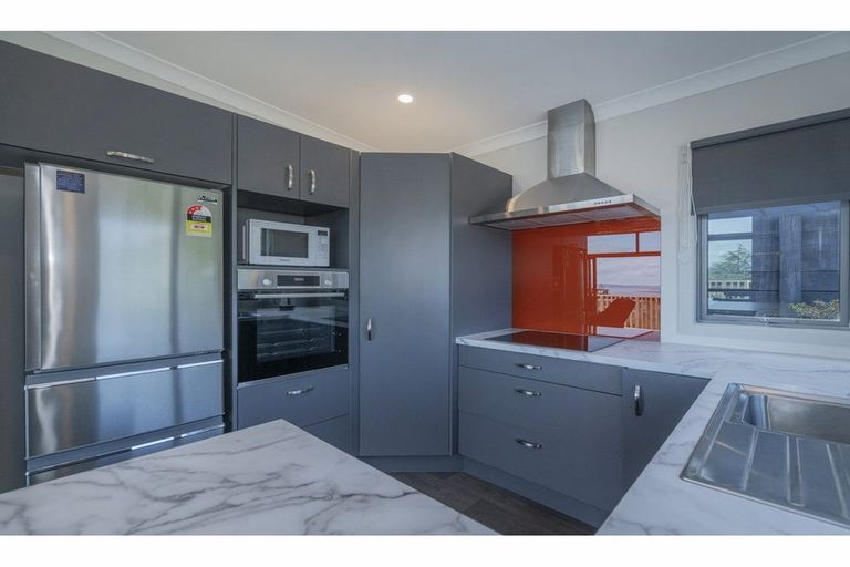 Photo of property in 130 Korokoro Crescent, Thames, 3500