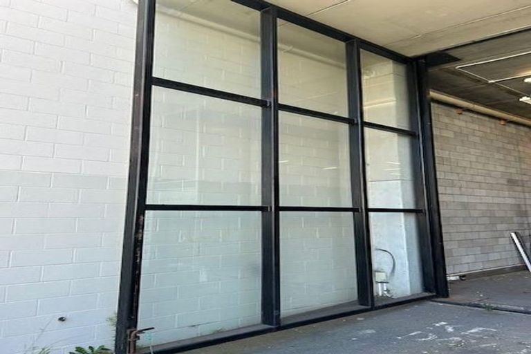 Photo of property in 25 Pirie Street, Palmerston North, 4410