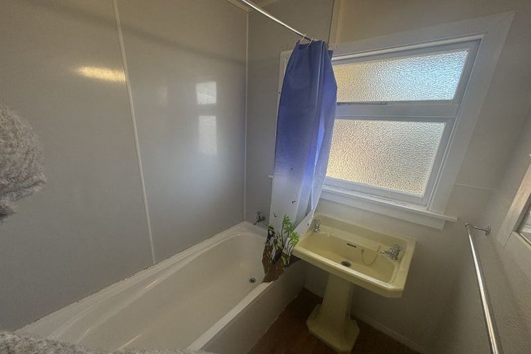 Photo of property in 439 Innes Road, Mairehau, Christchurch, 8052