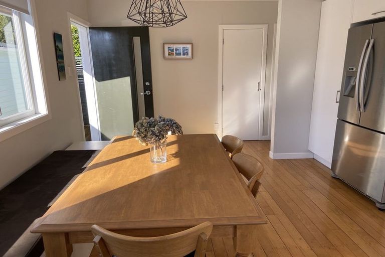 Photo of property in 2/102 Verran Road, Birkdale, Auckland, 0626