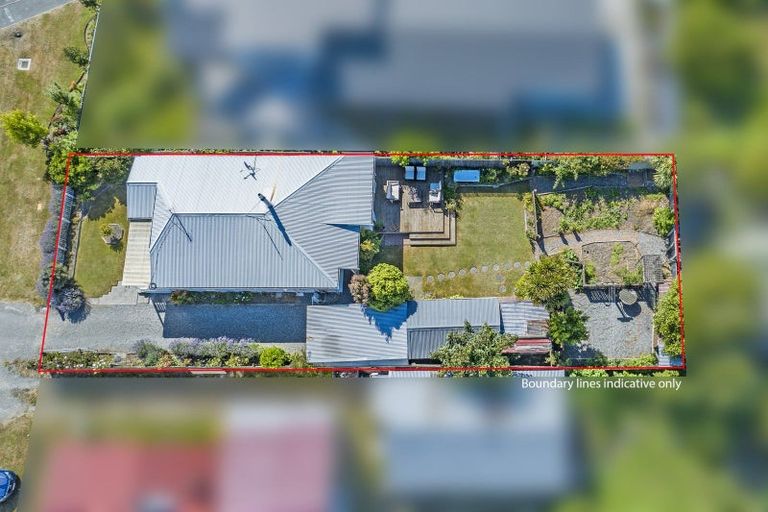 Photo of property in 25 Cross Street, Waikuku Beach, 7473