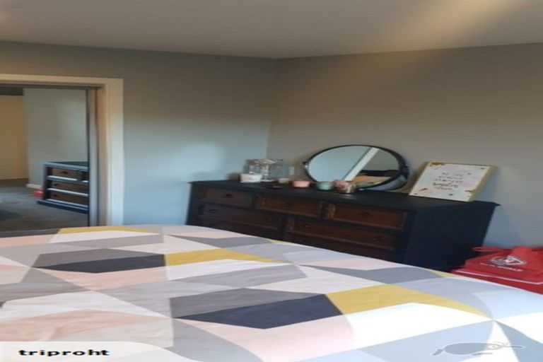 Photo of property in 52 Dover Street, St Albans, Christchurch, 8014