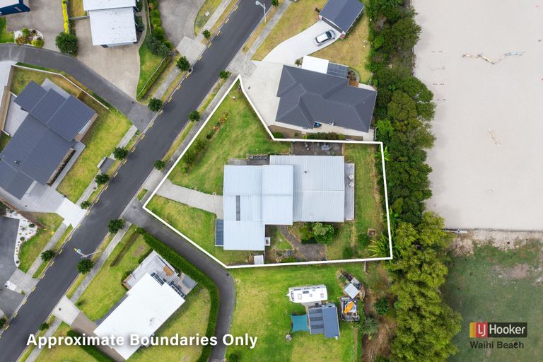 Photo of property in 11 Ocean Breeze Drive, Waihi Beach, 3611