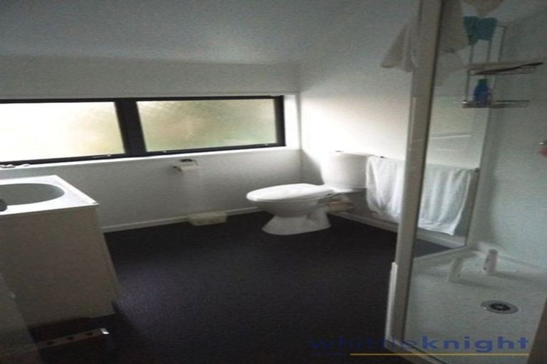 Photo of property in 300 Riccarton Road, Upper Riccarton, Christchurch, 8041