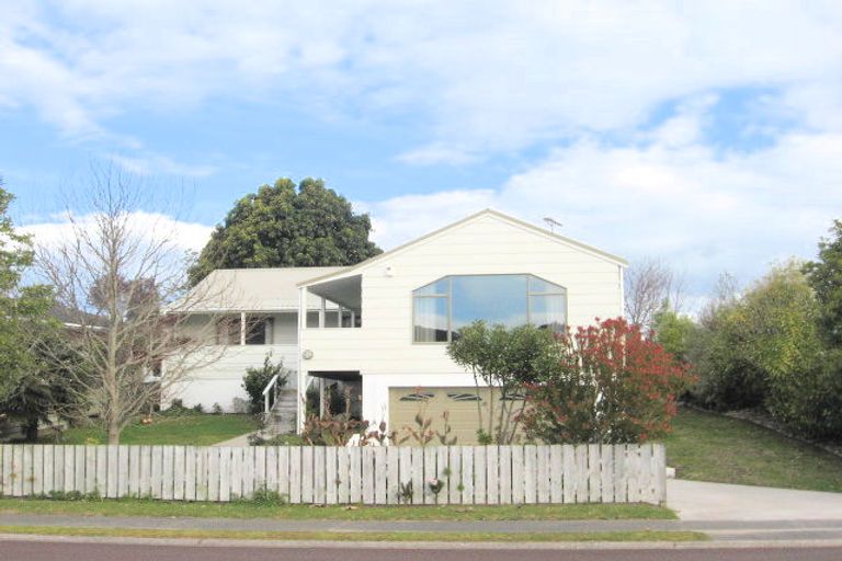 Photo of property in 15 Cory Wright Drive, Tairua, 3508
