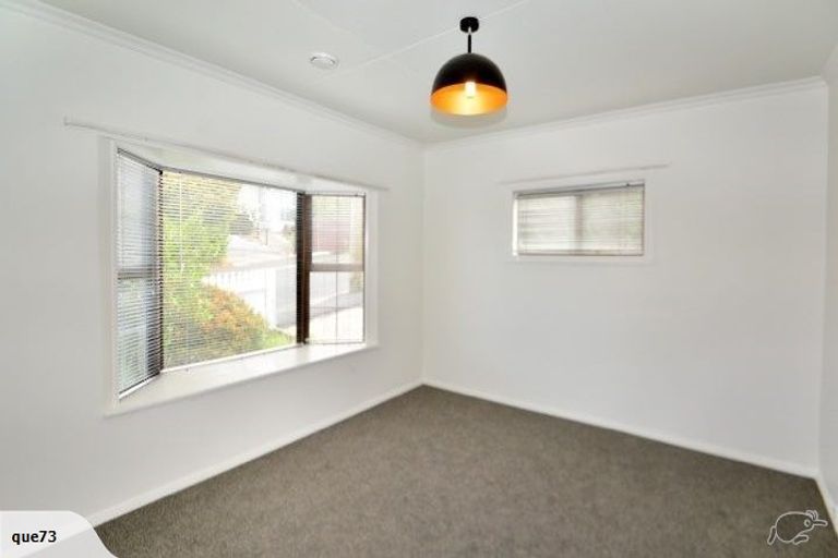 Photo of property in 32 Galloway Street, Mornington, Dunedin, 9011