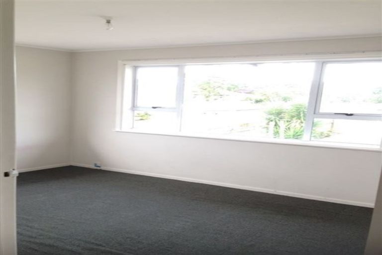 Photo of property in 24 Kirton Crescent, Manurewa, Auckland, 2102