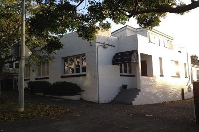 Photo of property in 2/6 Sarawia Street, Newmarket, Auckland, 1052