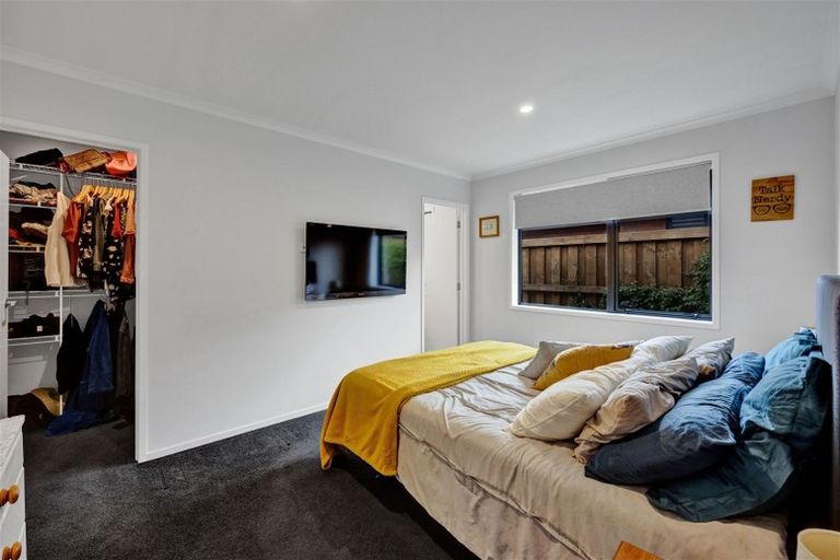 Photo of property in 16 Nukuroa Close, Waitara, 4320