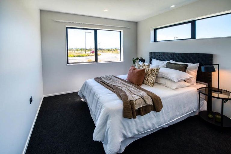 Photo of property in 15 Ariel Place, Snells Beach, 0920