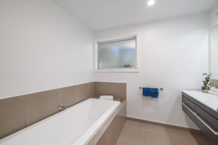 Photo of property in 29 Gunns Crescent, Cashmere, Christchurch, 8022