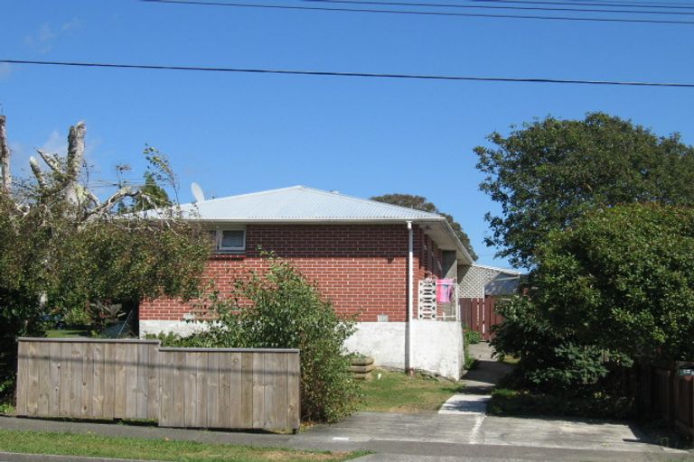 Photo of property in 2/20 John Street, Trentham, Upper Hutt, 5018