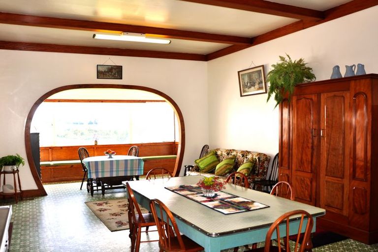 Photo of property in 244 Matakohe West Road, Matakohe, 0594