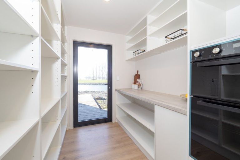 Photo of property in 203 Lake Hood Drive, Huntingdon, Ashburton, 7774