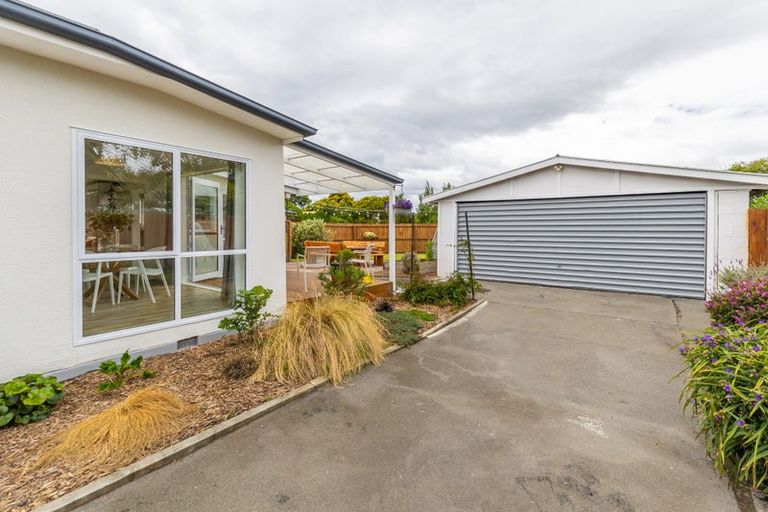 Photo of property in 39 Tovey Street, New Brighton, Christchurch, 8061