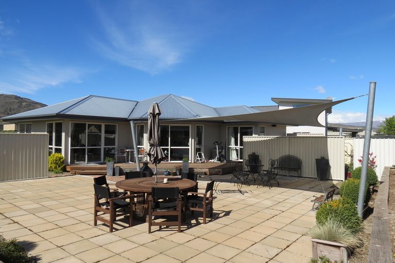 Photo of property in 7 Matthews Crescent, Cromwell, 9310