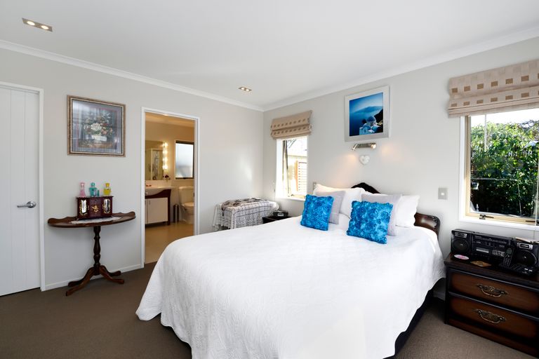 Photo of property in 12 Wanderers Avenue, Brightwater, 7022