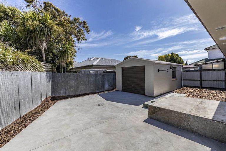 Photo of property in 1/150 Bowhill Road, New Brighton, Christchurch, 8083