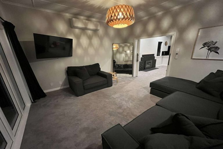 Photo of property in 10 Byron Street, Petone, Lower Hutt, 5012