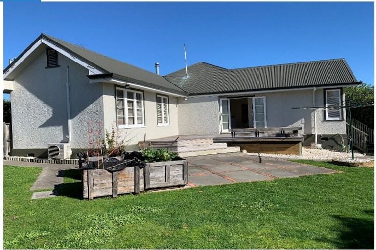Photo of property in 161 Te Mata Road, Havelock North, 4130
