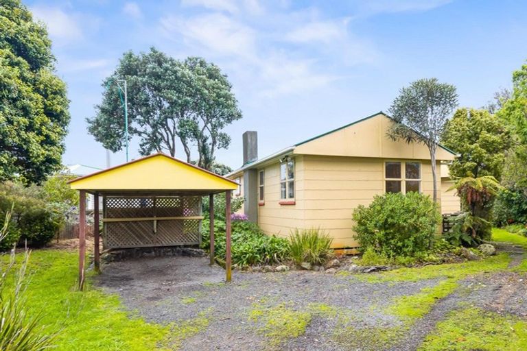 Photo of property in 7 Gawler Street, Te Horo Beach, Otaki, 5581
