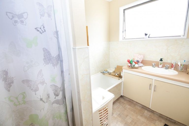 Photo of property in 34 Konini Crescent, Pirimai, Napier, 4112