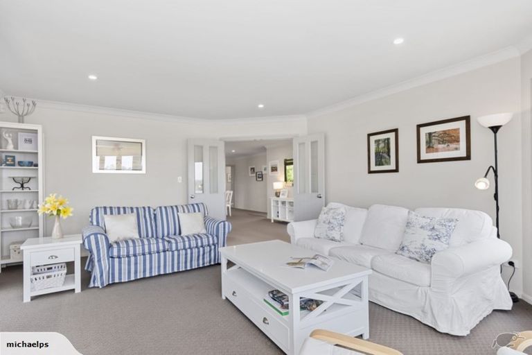 Photo of property in 22 Amy Place, Pyes Pa, Tauranga, 3112