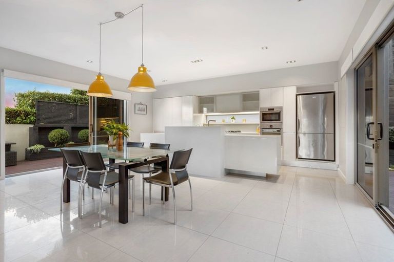 Photo of property in 222 Castlewold Drive, Bethlehem, Tauranga, 3110