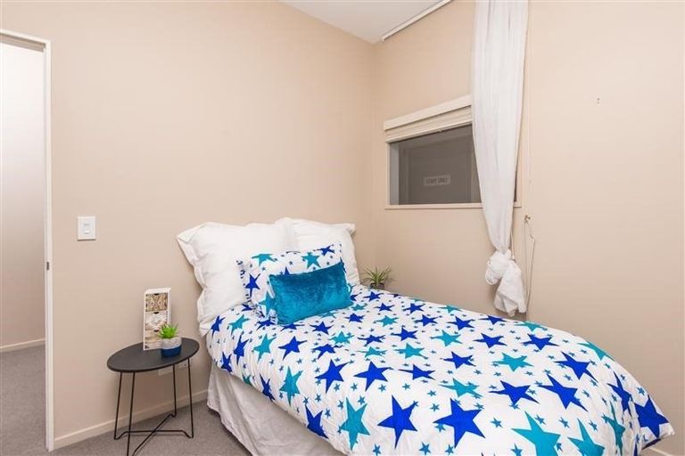 Photo of property in Stadium Garden Flats, 506/107 Thorndon Quay, Pipitea, Wellington, 6011