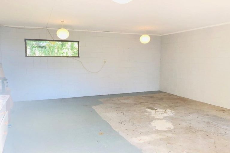 Photo of property in 56 Henwood Road, Taupaki, Henderson, 0782