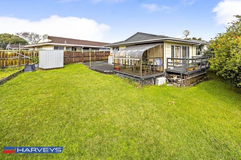 Photo of property in 2/9 Abelia Place, Papatoetoe, Auckland, 2025