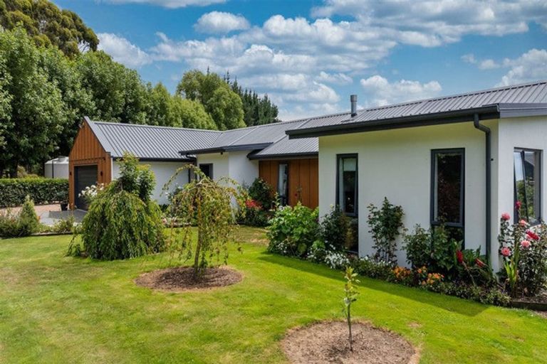 Photo of property in 6 Hallfield Drive, Ohoka, Kaiapoi, 7692