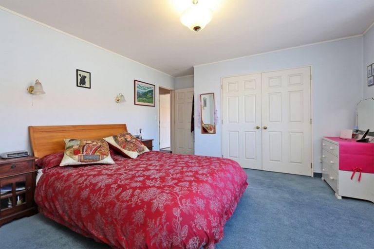 Photo of property in 121 Auckland Road, Greenmeadows, Napier, 4112