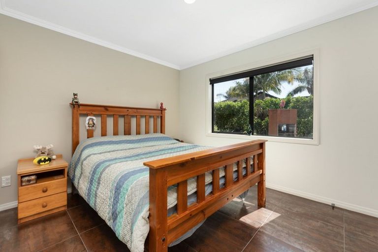 Photo of property in 24 Ohope Place, Papamoa Beach, Papamoa, 3118