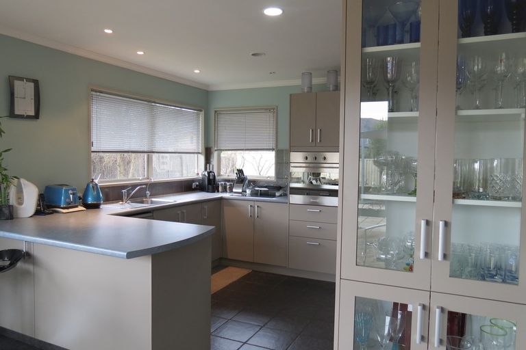 Photo of property in 7 Matthews Crescent, Cromwell, 9310